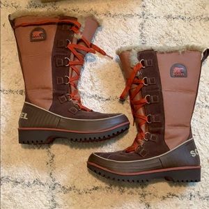 Sorel Size 7.5 Brown Winter boots